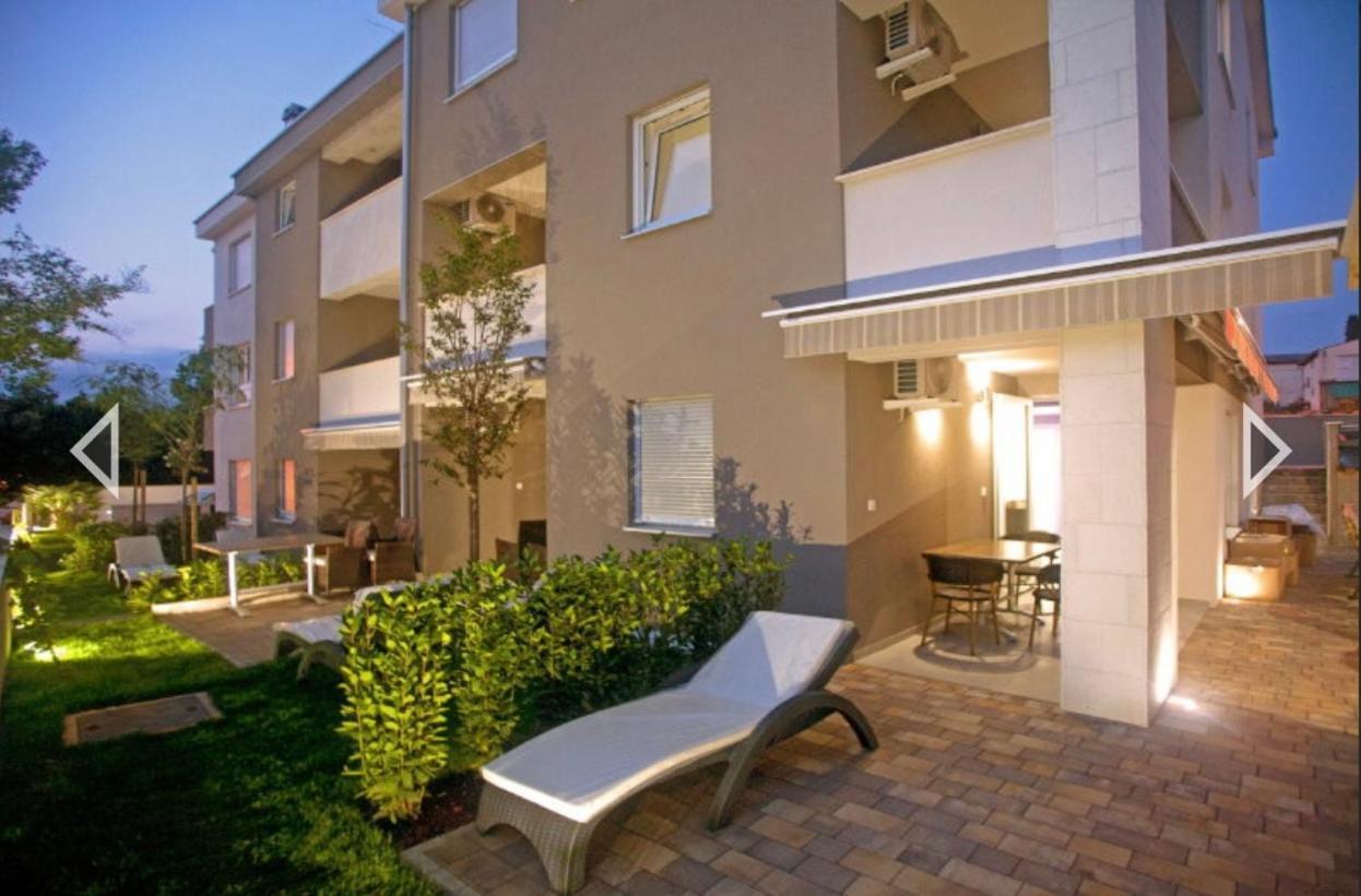 Daska Apartmani Njivice Exteriör bild