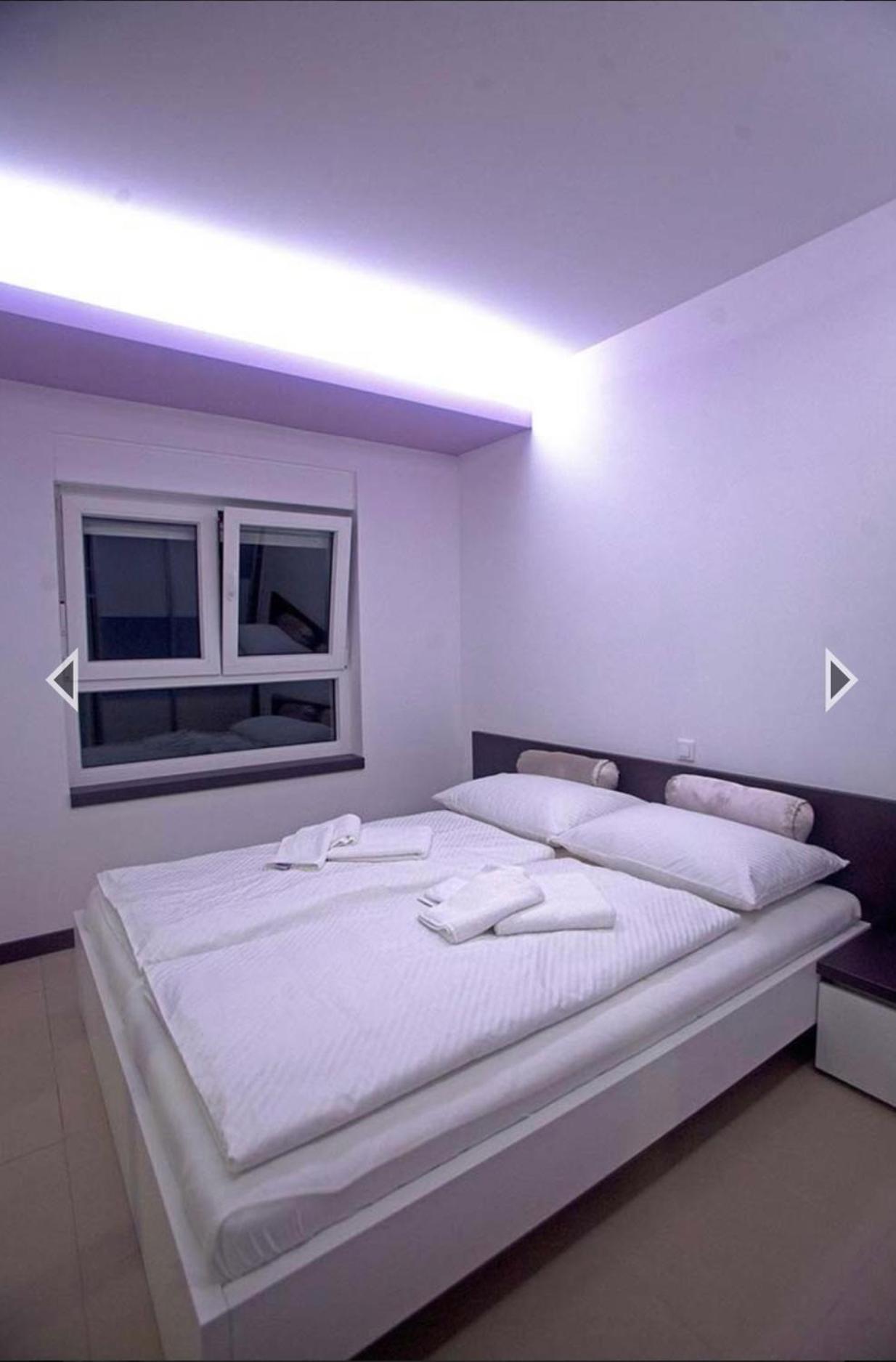 Daska Apartmani Njivice Exteriör bild