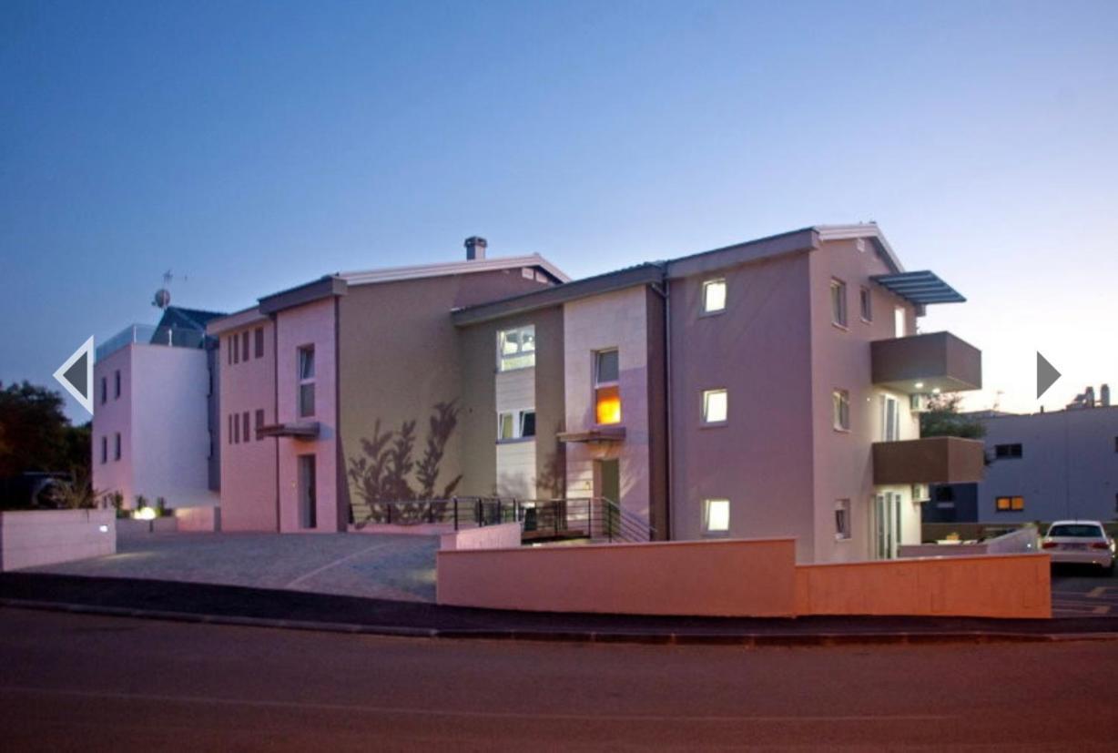 Daska Apartmani Njivice Exteriör bild
